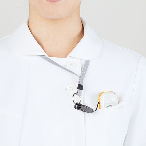 住商モンブラン ナースジャケット 半袖(女性用) 73-1968 ケーシー 白衣 ジャケット レディース 女性用 医療 制服 ユニフォーム 医者 医師 看護師 ナース 病院 横掛 おしゃれ かわいい 可愛い 動きやすい生地・縫製もしっかりで着心地がいい 医療用 上衣 医務衣 診察衣 クリ