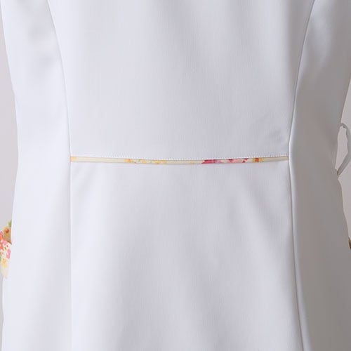 スクラブ 白衣 レディース 女性用 住商モンブラン スクラブ レディス 半袖 LW604-12、LW604-22、LW604-33、LW604-62、LW604-83 医療 制服 ユニフォーム 医者 医師 看護師 ナース 病院 おしゃれ かわいい 可愛い医療用 手術衣 オペ着 クリニック