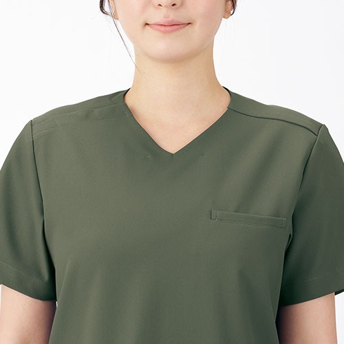 [ 特別価格 ]スクラブ 白衣 ユニセックス 住商モンブラン uka 半袖 UM502 メンズ レディース 男女兼用 医療 制服 ユニフォーム 看護師 ナース 病院 エステ 美容 歯医者 サロン ファスナー おしゃれ かわいい ウカ きれい 透けにくい 動きやすい 人気 おすすめ