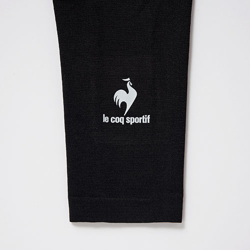 【メール便対応】ルコックスポルティフ 医療 白衣 ユニセックス インナーTシャツ UQM8007 ユニセックス 男女兼用 スクラブインナー アンダーシャツ インナー ナース服 Vネック 医療用 病院 クリニック 看護師 医者 医師 吸汗速乾 快適 シームレス おしゃれ かわいい かっこ