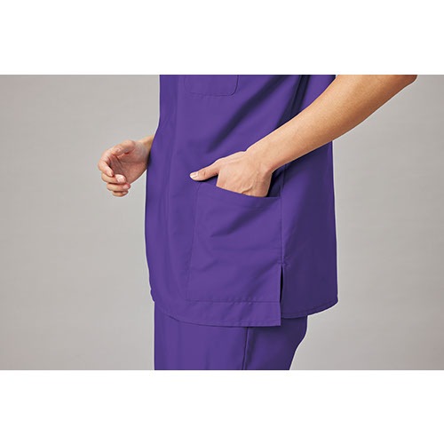 スクラブ 白衣 医療 PANTONE パントン ユニセックス 男女兼用 半袖 7000SC FOLK 医者 看護師 ナース ナース服 研修医 医療用 人気 制服 ユニフォーム シンプル ポケット 病院 介護 可愛い かわいい かっこいい おしゃれ 動きやすい