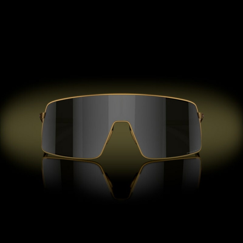 オークリー　スートロ Sutro S Prizm Sapphire Lenses, Matte Navy Frame Sunglasses