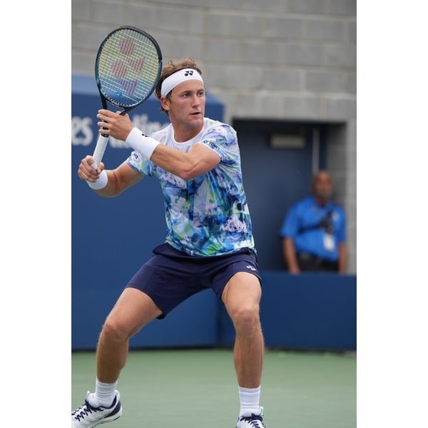 ヨネックス テニスラケット Eゾーン 100. 07EZ100-018 ブルー ユニセックス 男女兼用 YONEX