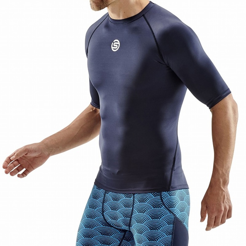 スキンズ SERIES-1 トップスショートスリーブ ネイビー 18121140-098 メンズ SKINS コンプレッションウェア フィットネス トレーニング ヨガ ジム