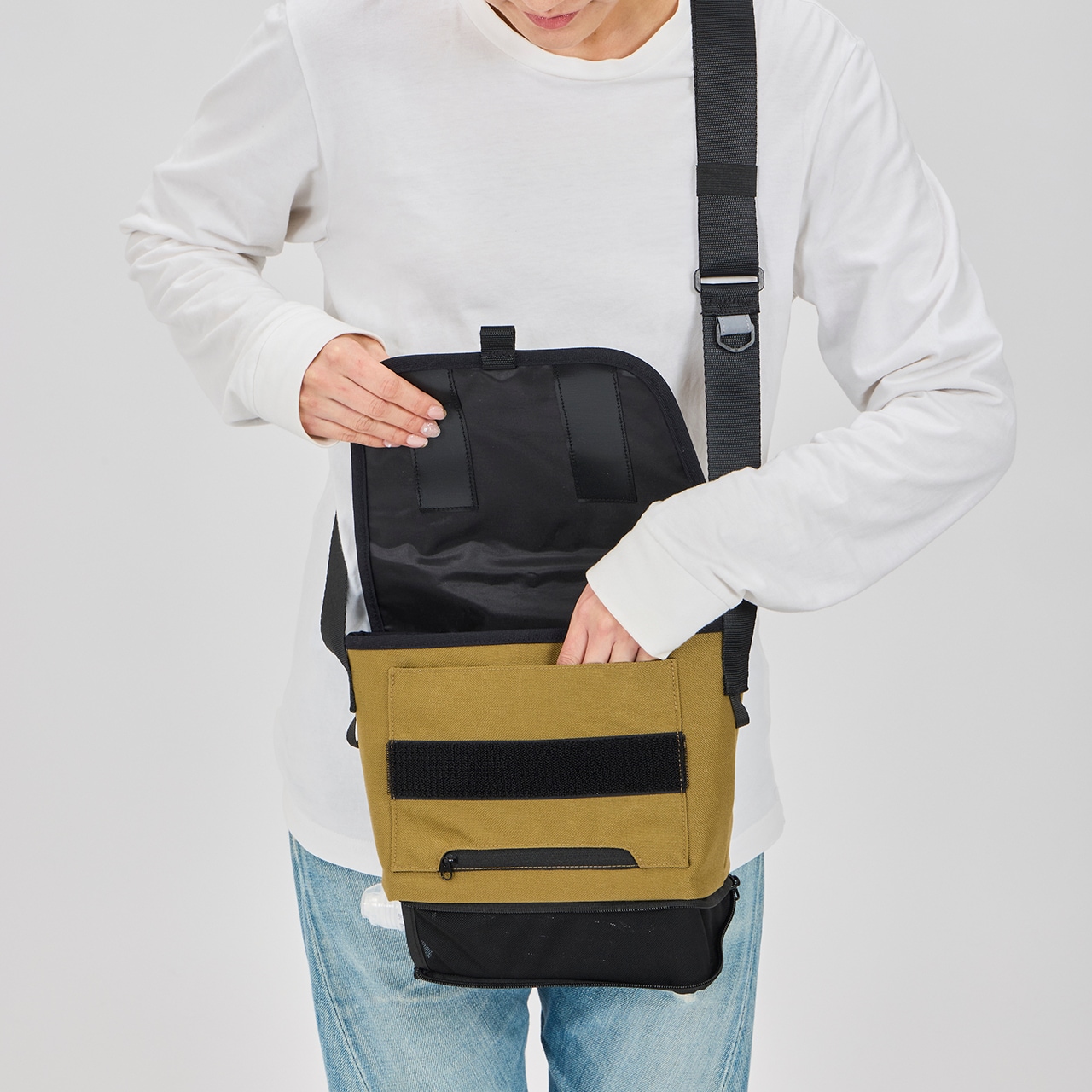 MESSENGER OSANPO BAG