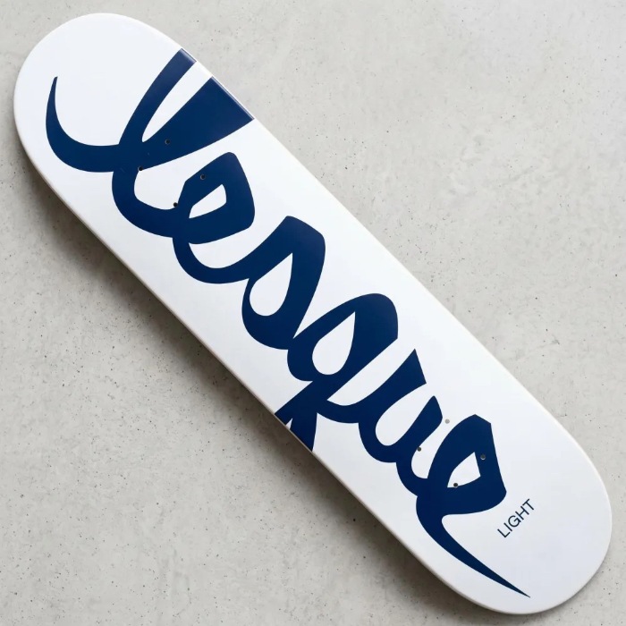 毎日割】スケボー デッキ スケートボード LESQUE レスケ LIGHT DECK