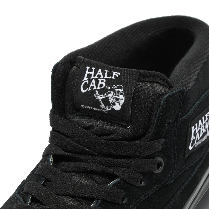 最大10%OFFクーポン】 VANS バンズ ヴァンズ スニーカー ミドルカット