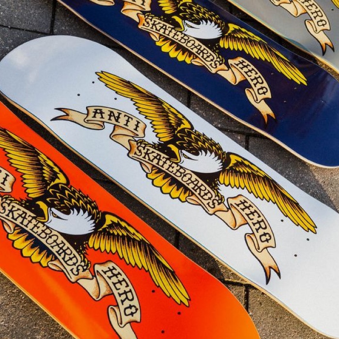 スケボー デッキ 単品 スケートボード アンタイ アンチヒーロー