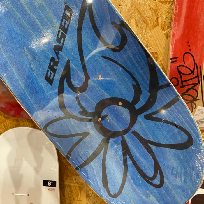 ERASED スケートボードデッキ8.38 PRIMITIVE スケボー デッキ 単品 スケートボード ERASED PROJECT