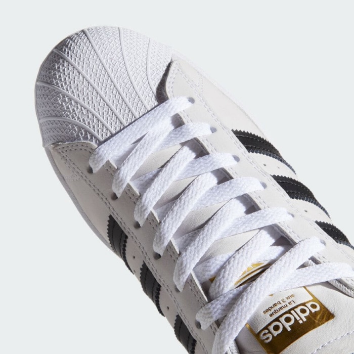 毎日割】adidas アディダス スニーカー スケートシューズ