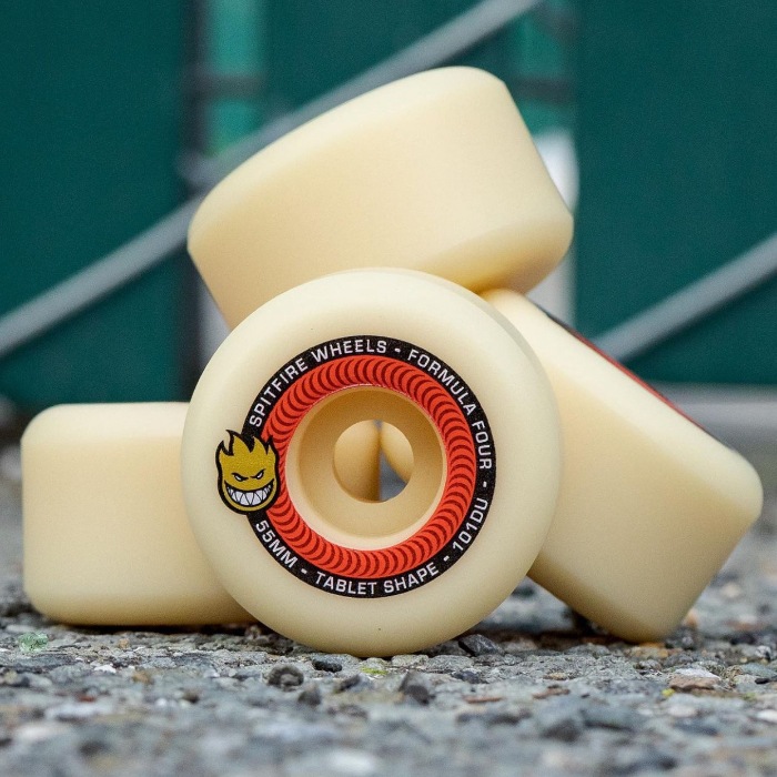 SPITFIRE ウィール FORMULA FOUR (F4) TABLETS - 101DURO 51mm 4個1