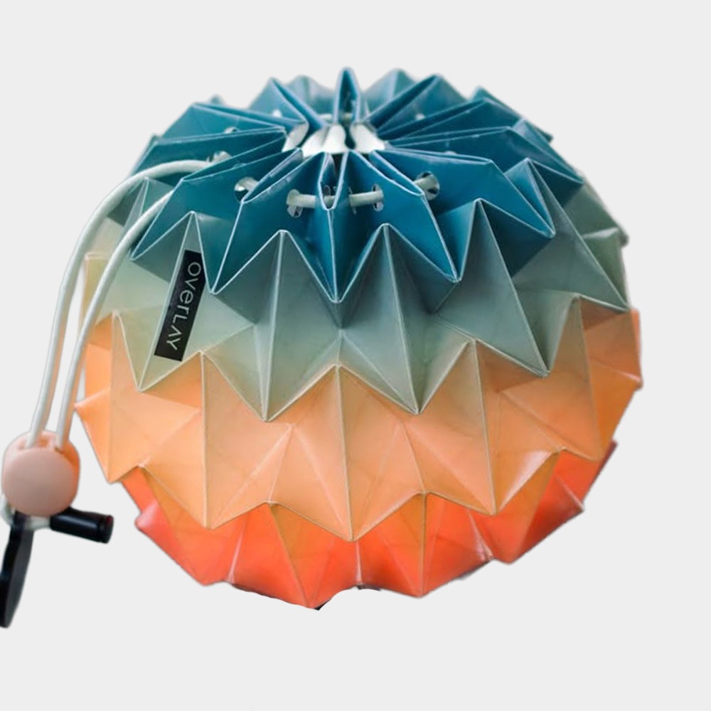 overlay 折り紙ランタンシェード 選べる4色 専用ケース付き 折りたたみ式 Goal zero 38explorer  Zanearts lamp shade ランタン キャンプ アウトドア 照明 インテリア おしゃれ かわいい ソロキャンプ ハンドメイド 手作り ハンドメイド 輸入 海外  moc エムオーシー アウトドア キャンプグッズ フック ハンガー ランタンパーツ
