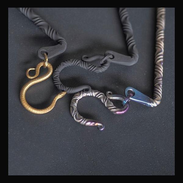 アウトドア One hanger ワンハンガー 蛇 おしゃれ デザイン キャンプ ソロキャンプ 手造り MOUNTAIN SOUL 山魂 ランタンフック フック ランタン関連 キャンプグッズ キャンプ 旅行 マルチツール フック関連 あす楽 ハンガー 蛇型