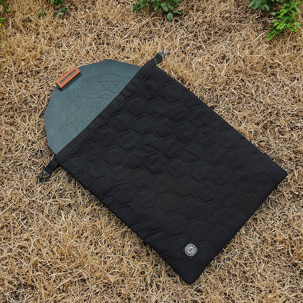 【KZM正規代理店】KZM OUTDOOR カズミアウトドア グリドルバック キャンプ用品 キャンバスセーフロールバッグ k23t3b12 アウトドアポーチ 収納ケース 収納バッグ 小物入れ マルチ収納 おしゃれ キャンプ アウトドア キャンバス PVC ブラック 小物 アウトドア製品  キャンプ用品