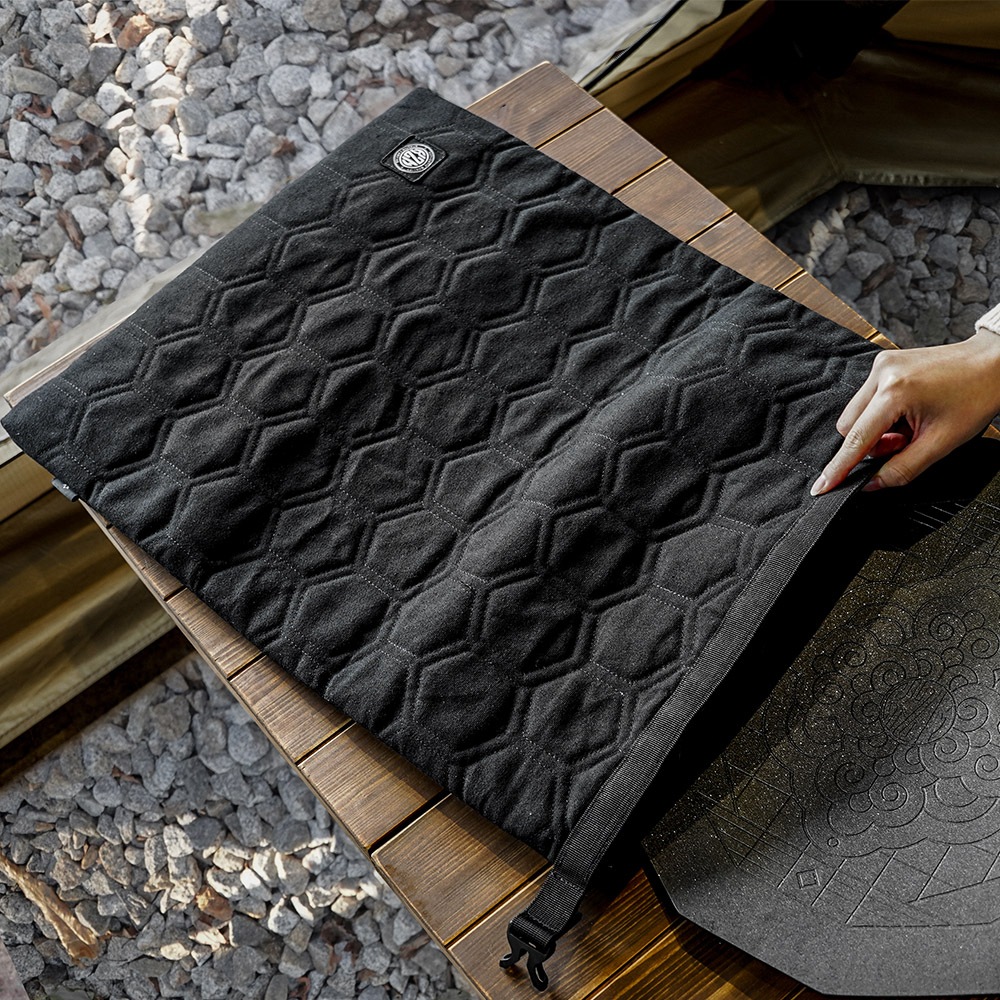 【KZM正規代理店】KZM OUTDOOR カズミアウトドア グリドルバック キャンプ用品 キャンバスセーフロールバッグ k23t3b12 アウトドアポーチ 収納ケース 収納バッグ 小物入れ マルチ収納 おしゃれ キャンプ アウトドア キャンバス PVC ブラック 小物 アウトドア製品  キャンプ用品