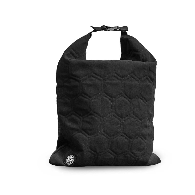 【KZM正規代理店】KZM OUTDOOR カズミアウトドア グリドルバック キャンプ用品 キャンバスセーフロールバッグ k23t3b12 アウトドアポーチ 収納ケース 収納バッグ 小物入れ マルチ収納 おしゃれ キャンプ アウトドア キャンバス PVC ブラック 小物 アウトドア製品  キャンプ用品