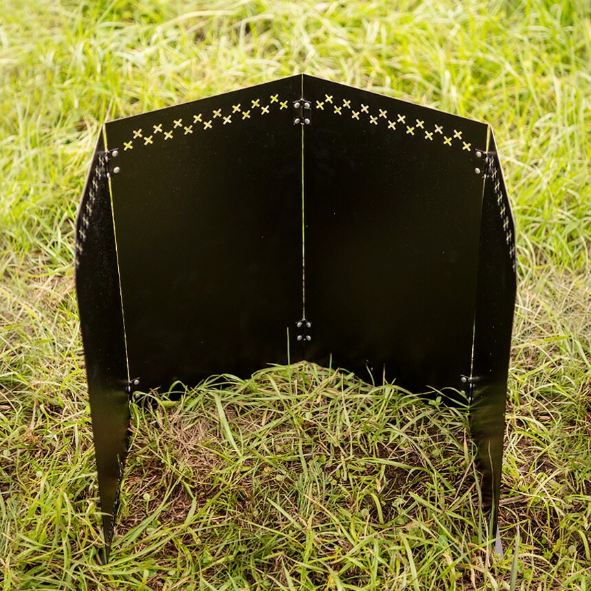 【KZM正規代理店】KZM OUTDOOR カズミアウトドア ウィンスクリーン ビエントウインドシールド(L/ブラック)シールド コンロ風よけ スチール製 幅57×H50cm 折りたたみ 風よけ 防風 焚火 料理 耐熱 キャンプ