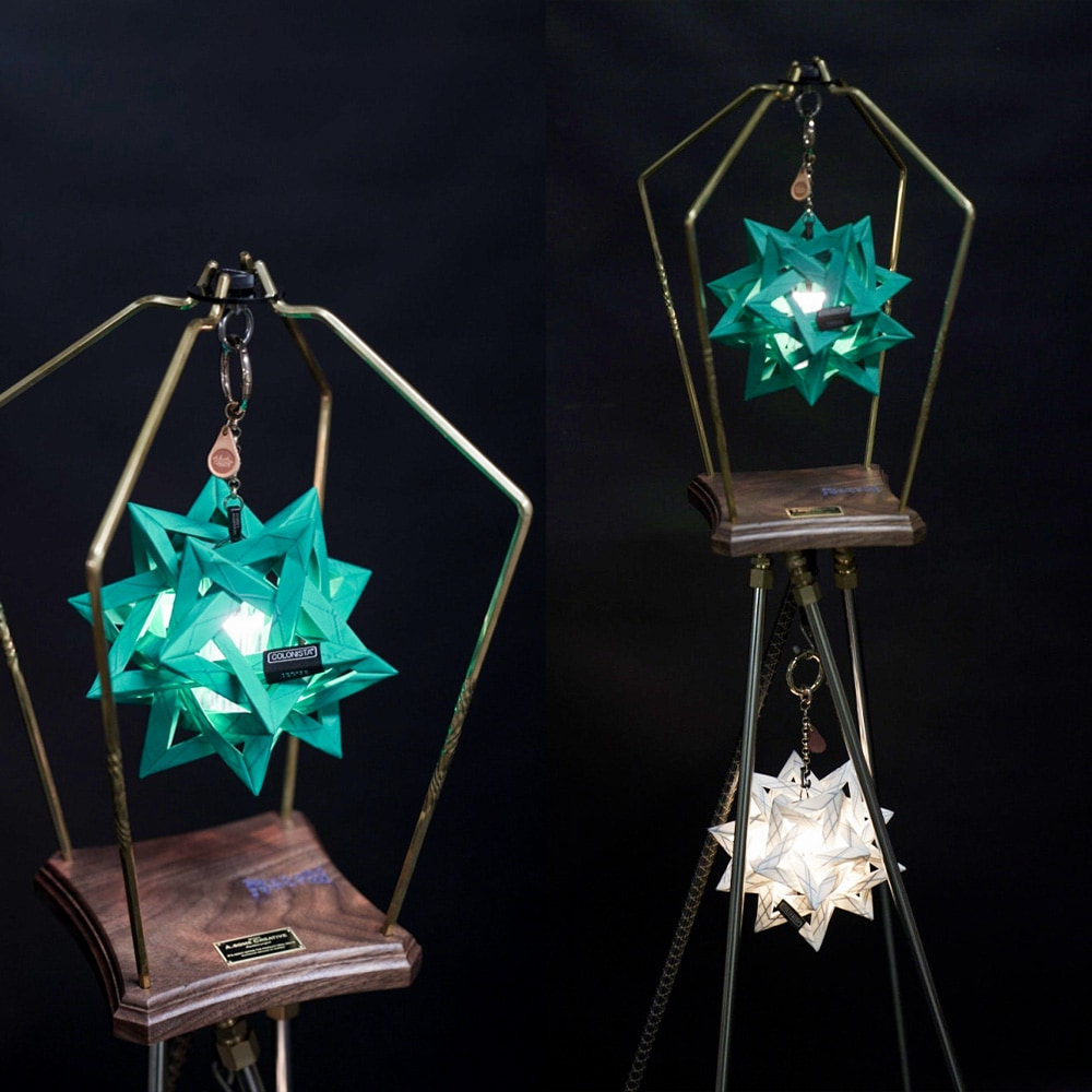 オーサムクリエイティブ ランタンスタンド 2way<br> アウトドア ライト ランタン おしゃれ 真鍮 木製 卓上 三脚 ライトスタンド ランタンフック 両用 バーベキュー キャンプ 用品 吊り下げ テーブル 持ち運び 電気スタンド ベランダ ハンギング 間接照明 MERAKI T メラキT