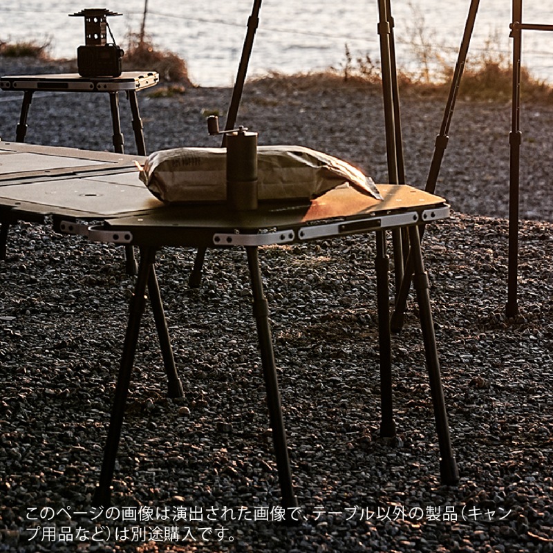 【KZM正規代理店】KZM OUTDOOR カズミアウトドア ワンテーブル TRS 折りたたみ コンパクト 収納 アウトドア キャンプ 収納袋 便利 イベント 夏 フェス レジャー 防災 避難用 収納バッグ テーブル 机 キャリーバッグ 持ち運び アウトドア\ キャンプグッズ\テーブル