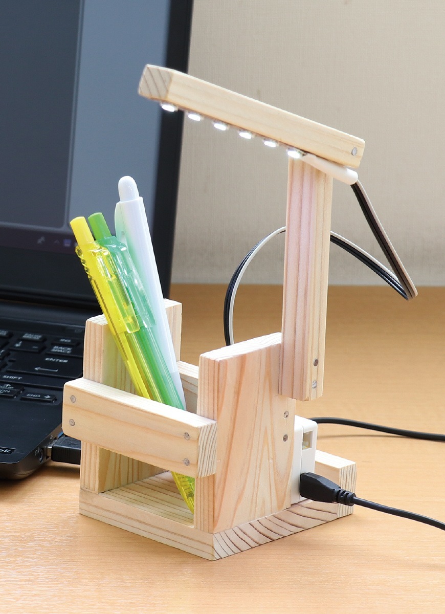 �ڹ��ץ�����ߥ�LED�饤��