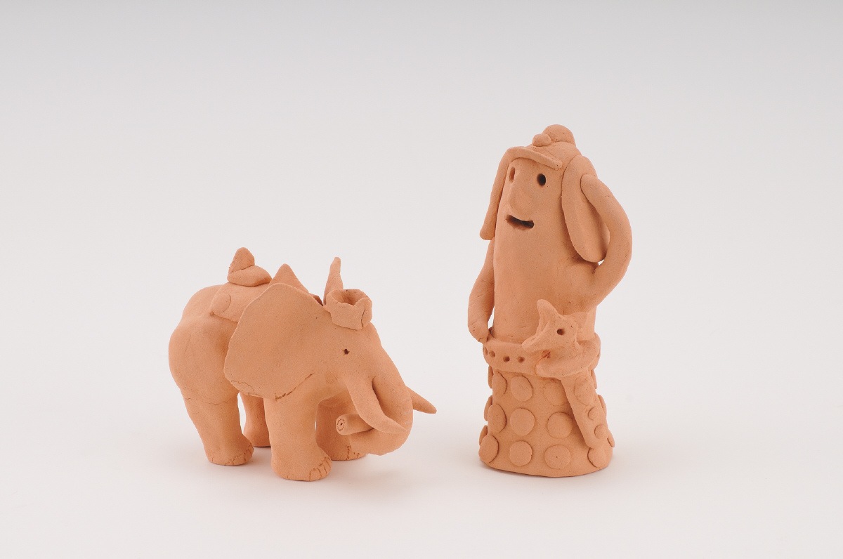 素焼き調ねんど　作品　『犬』 素焼き調ねんど 作品 『犬』 その他