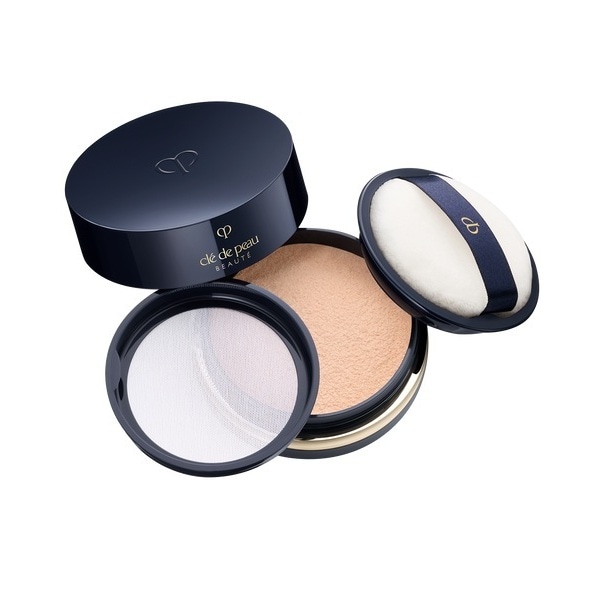 【国内正規品】資生堂　クレドポーボーテ　プードルトランスパラントn　M　2　ライトミディアム　24g