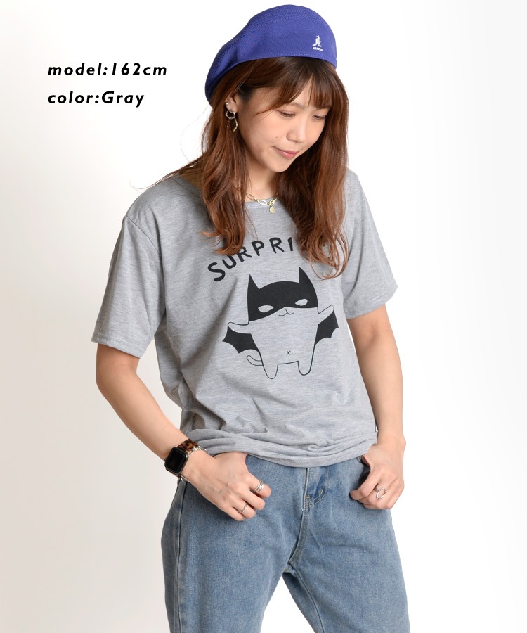 ユニークな可愛さ。プリント半袖Tシャツ の別カット