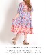 着るだけでご機嫌に。花柄ロングワンピース の別カット