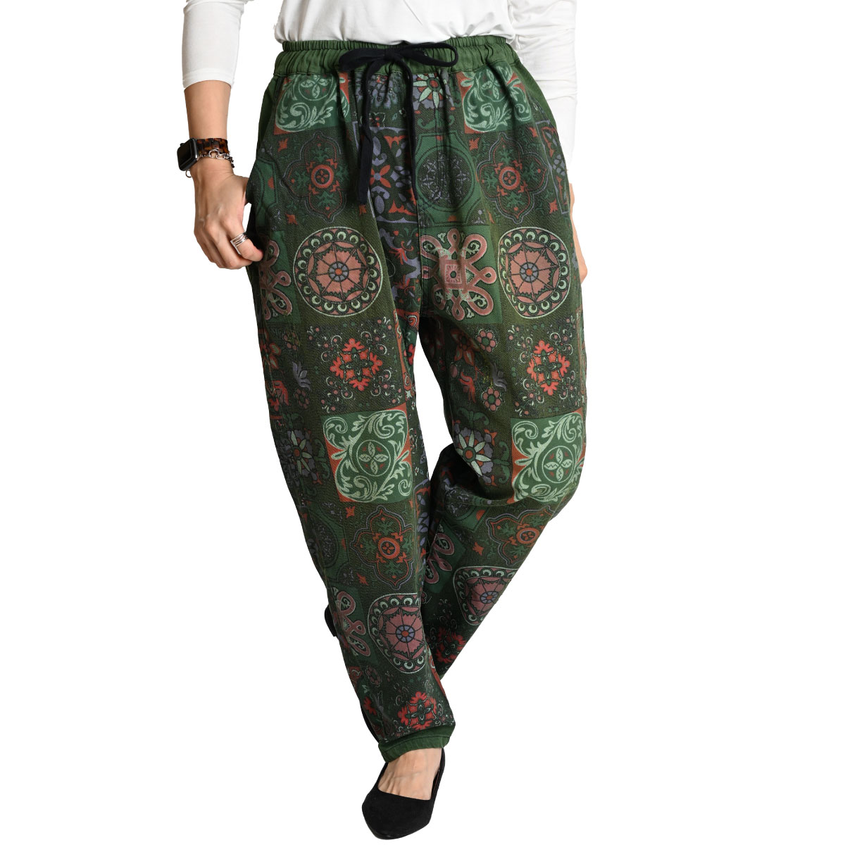 ��˥��å����ʸ���Ū��ڤ��ࡣ�����˥å����ǥ˥�ơ��ѡ��ɥѥ��