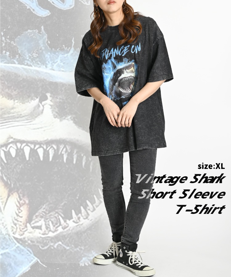 ���� T����� ��� ��ǥ����� Ⱦµ ���ӽФ����ᡣ������ơ��������뻭����SHARKȾµT����� ���ȡ��󥦥��å��� ���㡼�� �� ���硼�� �����ե��� ������ �֥�å� ���ᥫ�� ��Ω�� ���� ���ä���