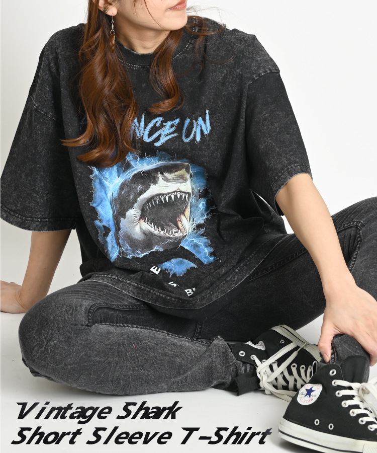 ���� T����� ��� ��ǥ����� Ⱦµ ���ӽФ����ᡣ������ơ��������뻭����SHARKȾµT����� ���ȡ��󥦥��å��� ���㡼�� �� ���硼�� �����ե��� ������ �֥�å� ���ᥫ�� ��Ω�� ���� ���ä���