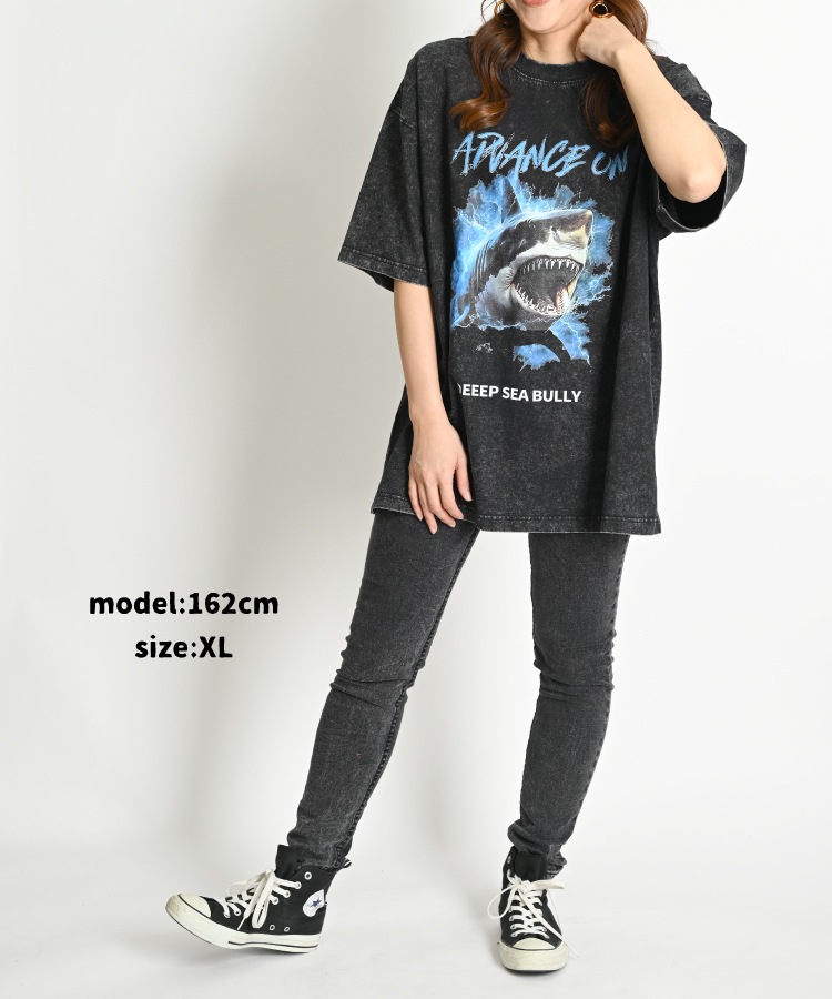 ���� T����� ��� ��ǥ����� Ⱦµ ���ӽФ����ᡣ������ơ��������뻭����SHARKȾµT����� ���ȡ��󥦥��å��� ���㡼�� �� ���硼�� �����ե��� ������ �֥�å� ���ᥫ�� ��Ω�� ���� ���ä���