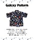 幻想的コズミックデザイン。半袖柄シャツ の別カット