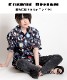 幻想的コズミックデザイン。半袖柄シャツ の別カット