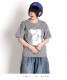 遊び心ある。メタリックプリント半袖Tシャツ の別カット