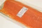 冷凍　国産・スモークサーモン・約900ｇパック　ホール|魚介の加工品|冷凍魚介類・加工品・キャビア・珍味