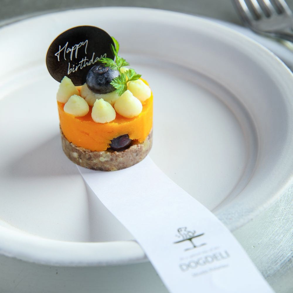 愛犬用 鹿肉のケーキ5個入 かぼちゃとブルーベリーのタルト風 無添加 厳選素材 お誕生日 お祝い 特別なご褒美おやつ【福岡より産地直送】 【冷凍】