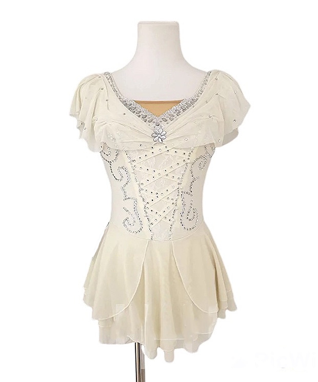 すぐ発送‼大会コスチューム5146 サイズ140㎝ - フィギュア