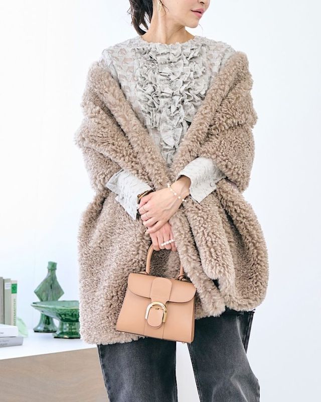 SALE【残りわずか】フラッフィーファーストール