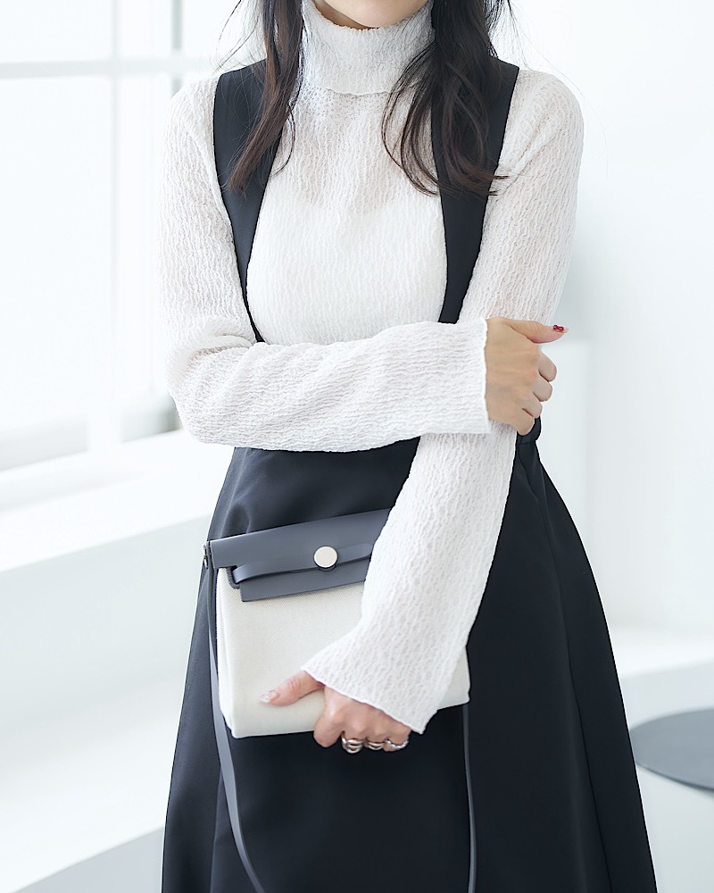 【残りわずか】ランダムハイネックトップス