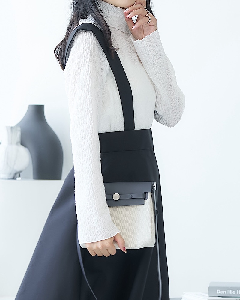 【残りわずか】ランダムハイネックトップス