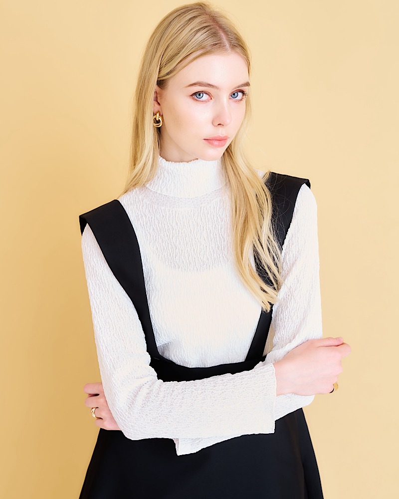 【残りわずか】ランダムハイネックトップス