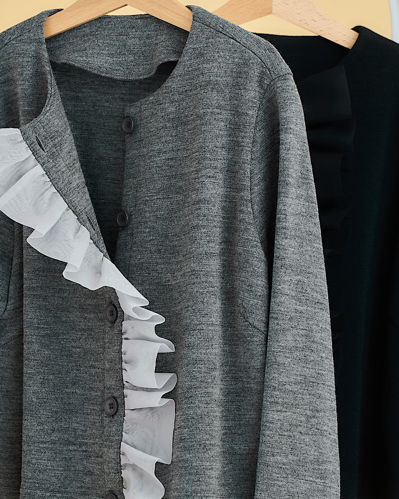 フリルニットカーディガン | Tops | MARONENONFEE マーロン