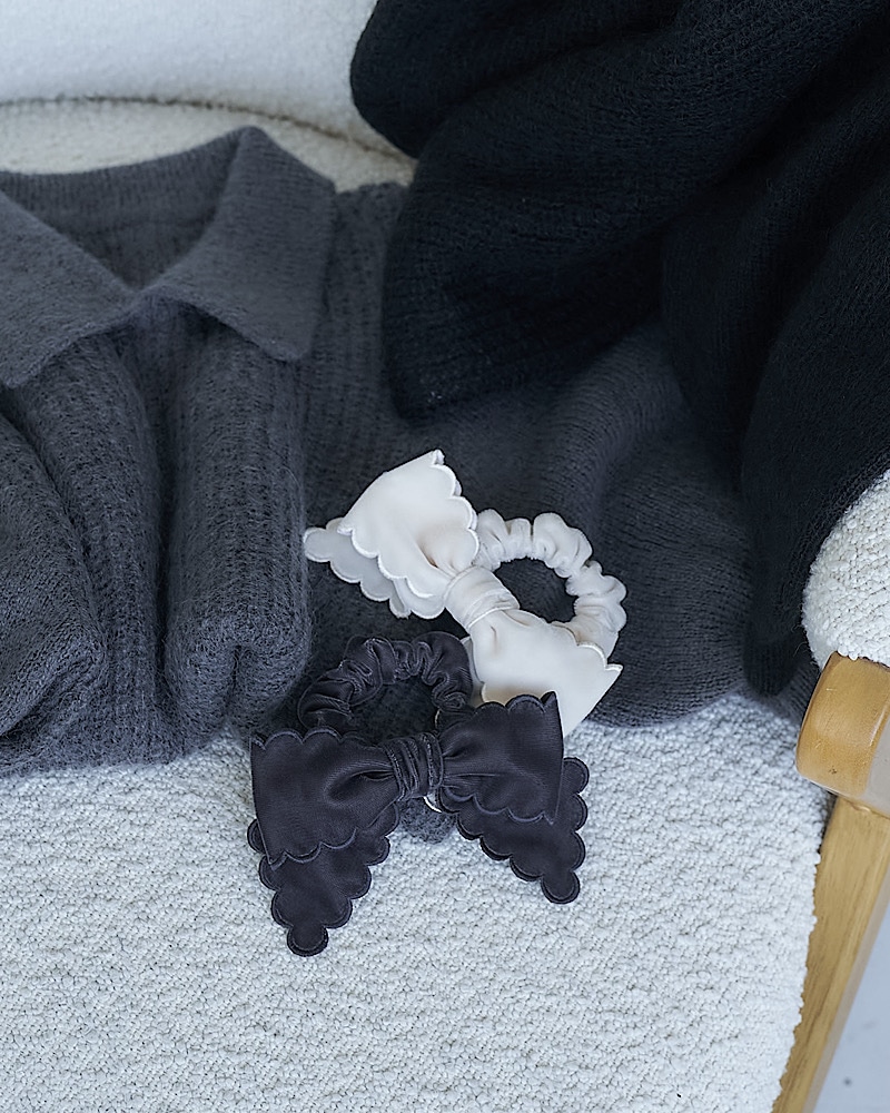 【残りわずか】スカラップベロアシュシュ