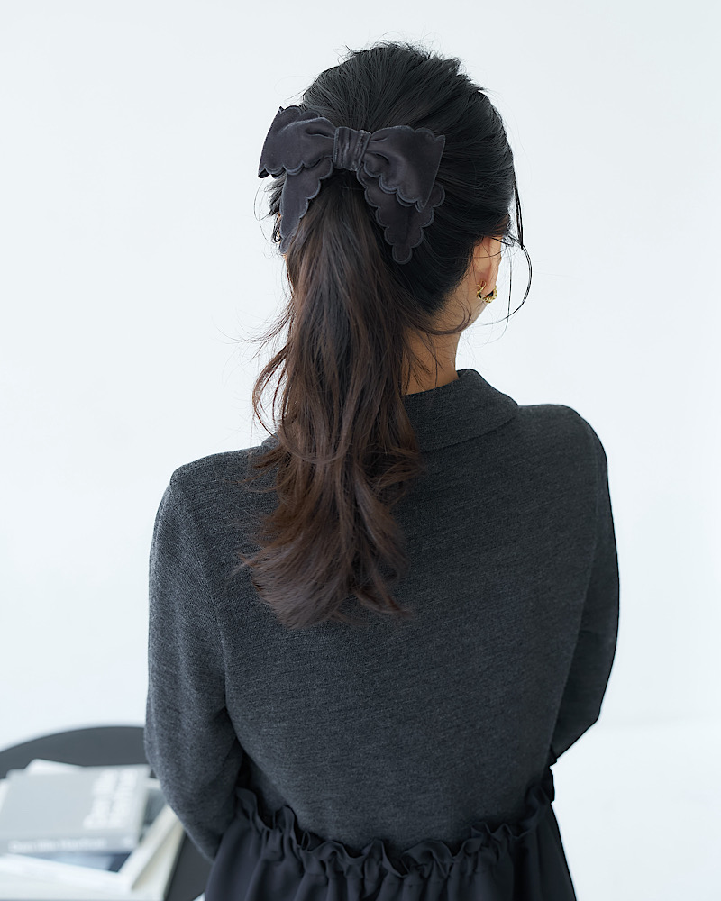 【残りわずか】スカラップベロアシュシュ