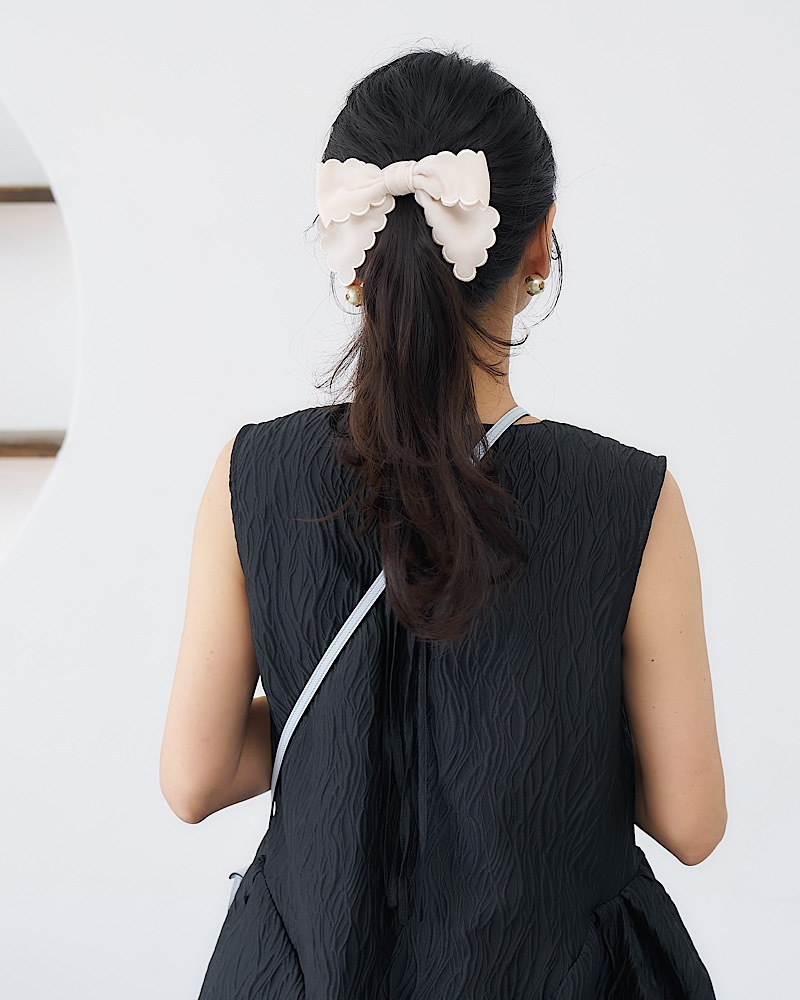 【残りわずか】スカラップベロアシュシュ