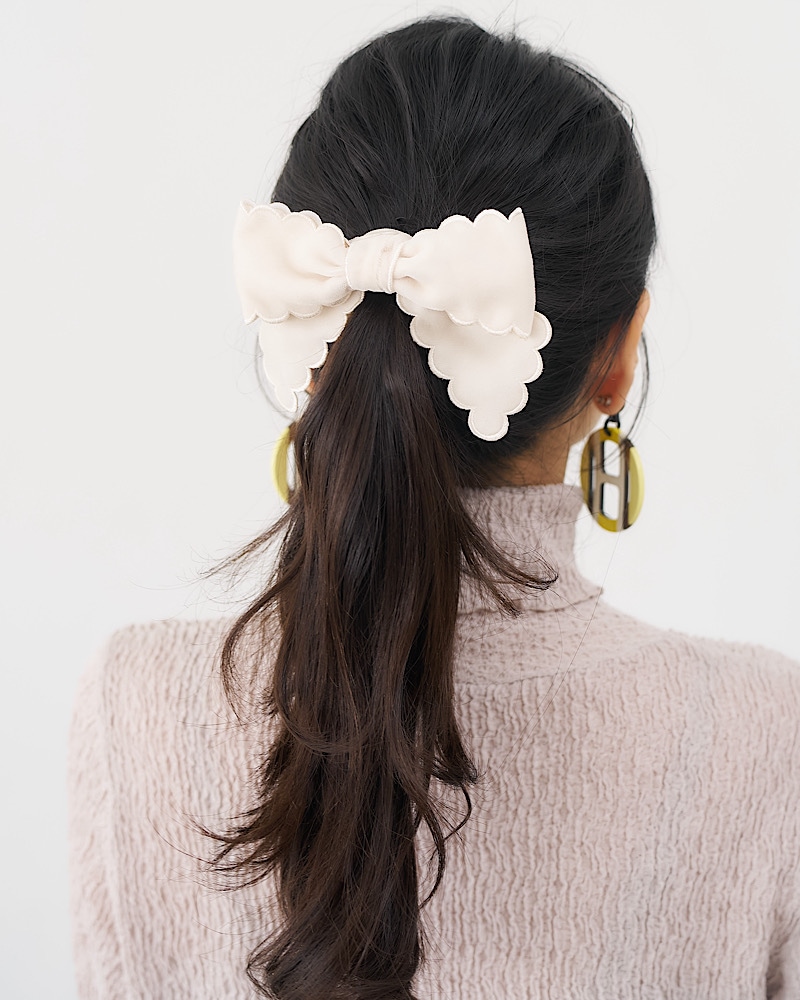 【残りわずか】スカラップベロアシュシュ