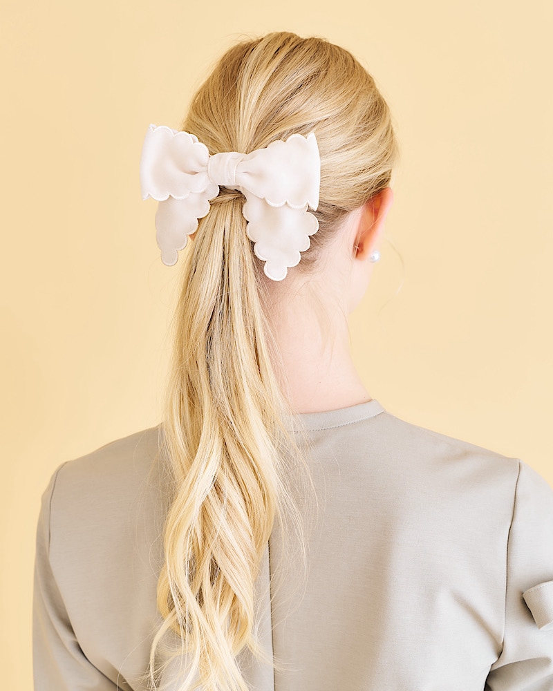 【残りわずか】スカラップベロアシュシュ