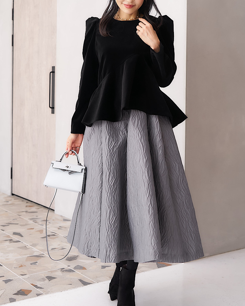 新品未使用MARONENONFEE マーロンエノンフィ　ベロアトップス 1月14日頃より順次配送】ベロアフレアトップス | Tops | MARONENONFEE