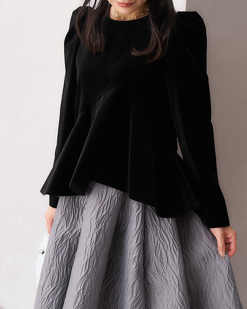 残りわずか】ベロアフレアトップス | Tops | MARONENONFEE マーロン